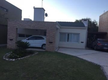 Casa · 130m² · 4 Ambientes · 2 Cocheras · Venta Casa 2 Dorm Las Cañitas