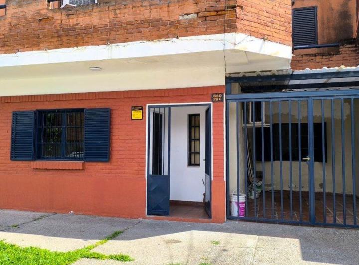 Departamento · 71m² · 4 Ambientes · 1 Cochera