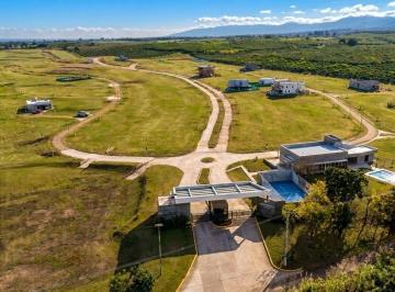 Terreno · 300m² · Oportunidad Lote Central Country Labradores 2