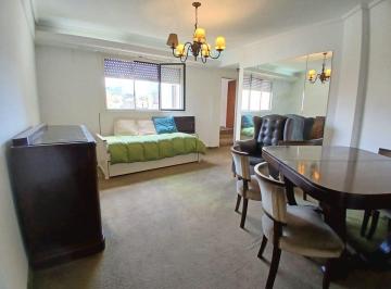 Departamento · 56m² · 2 Ambientes · Depto 2 Amb. Grandes Alquiler - Barracas - C/vestidor