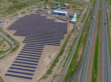 Terreno · 2500m² · Venta Lote Industrial Apto Servicios en Pasip