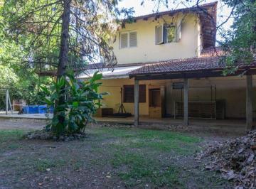 Casa · 130m² · 5 Ambientes · Casa 4 Dorm. en Venta, City Bell.