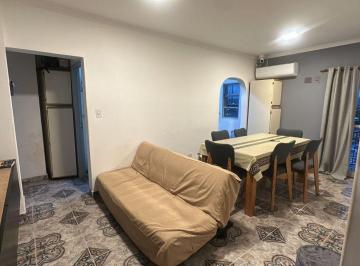 Departamento · 48m² · 3 Ambientes · Departamento en Venta de 2 Dorm. Zona Centro