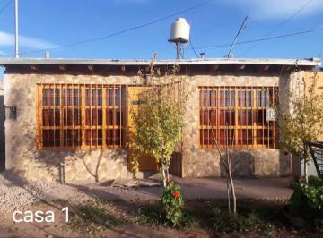 Casa · 232m² · 12 Ambientes · 3 Cocheras · Venta Casa y Dos Departamentos. Guaymallén.