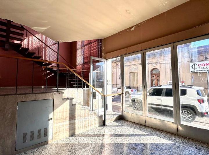 PH · 312m² · 8 Ambientes · 1 Cochera