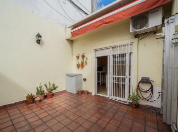 PH · 95m² · 4 Ambientes · Venta Parque Chacabuco PH 4 Ambientes Reciclado