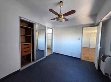 Departamento · 44m² · 2 Ambientes · Alquiler 2amb Luminoso, Chacarita, Bajas Expensas!