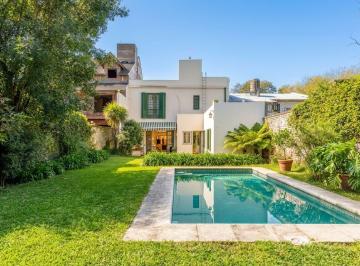 Casa · 248m² · 7 Ambientes · 1 Cochera · Venta Casa 7 Amb Jardín Pileta Olivos, La Lucila