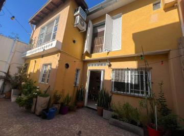 Casa · 140m² · 4 Ambientes · Venta Casa 4 Amb Mas Depto 2 Amb V. Alsina