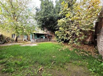 Terreno · 390m² · Lote con 5 Dptos y Fondo Libre. Ideal Inversor