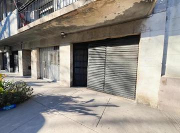 Local comercial · 1100m² · Depósito en Venta en Nueva Pompeya, Capital Federal, Buenos Aires