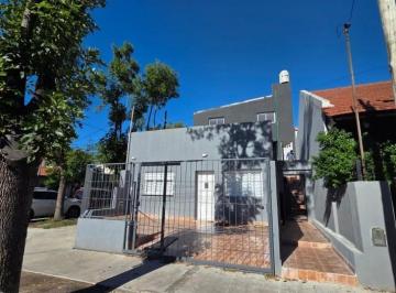 PH · 70m² · 3 Ambientes · Venta PH 3 Ambientes en Duplex a La Calle en Planta Alta