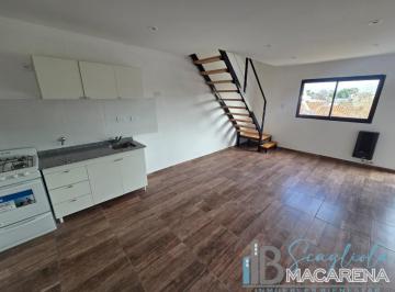 PH · 70m² · 3 Ambientes · Venta Departamento en PH de 3 Ambientes Al Frente con Balcon y Patio Propio