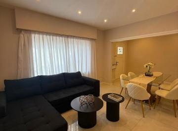 PH en Venta de 4 ambientes La Perla · Venta Chalet en PH 4 Ambientes + Garage