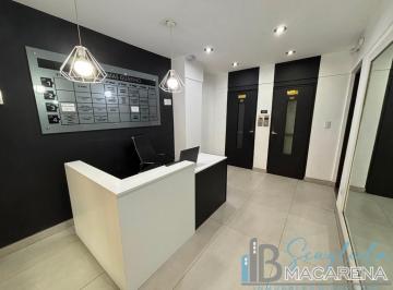 Oficina comercial · 42m² · Oficina Al Frente Zona Centro