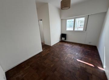 Departamento · 35m² · 2 Ambientes · Alquiler Departamento de 2 Amb. en Plaza Mitre.