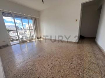 Departamento · 43m² · 2 Ambientes · Alquiler Departamento Dos Ambientes con Balcon Villa del Parque