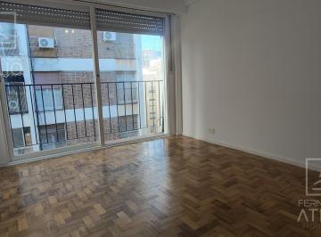 Departamento · 32m² · 2 Ambientes · Luminoso 2 Amb Balcón Frances Cocina Separada Baño Reciclado Cerca Subte Bajas Exp