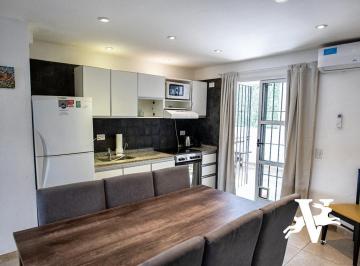 Departamento · 60m² · 3 Ambientes · 1 Cochera · Departamento a 50 m del Mar