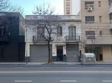Oficina comercial de 8 ambientes, Flores · Excelente Oficina / Planta Comercial 140 m² | 7 Ambientes | Sin Expensas