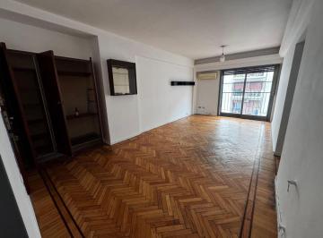 Departamento de 3 ambientes, Villa Crespo · Gran Oportunidad! Muy Lindo 3 Ambientes Al Frente con Balcón, Esquina, Todo Sol!