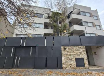 Departamento de 2 ambientes, Velez Sarsfield · Dpto. 47 m² Totales. 2 Ambientes con Balcón con Cochera y Amenities (Sum y Pileta)