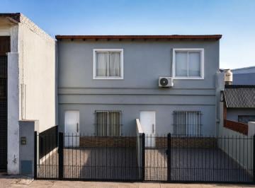 PH · 118m² · 3 Ambientes · Venta Duplex 3 Amb Patio Cochera Quincho Castelar