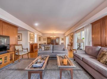 Departamento · 185m² · 5 Ambientes · 2 Cocheras · Exclusivo Piso en Esquina en Belgrano C
