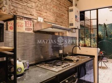 Casa · 65m² · 3 Ambientes · Depto de 3 Amb con Patio en Barracas