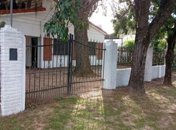 Quinta vacacional · 139m² · 2 Dormitorios · 1 Cochera · Venta Quinta en Arroyo Leyes