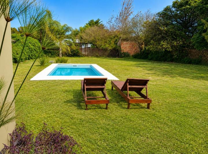 Casa · 106m² · 3 Ambientes · 1 Cochera