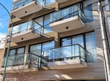 Departamento · 49m² · 2 Ambientes · 2 Cocheras · Alquiler | Departamento 2 Ambientes con Cochera Privada | Barrio Chauvin