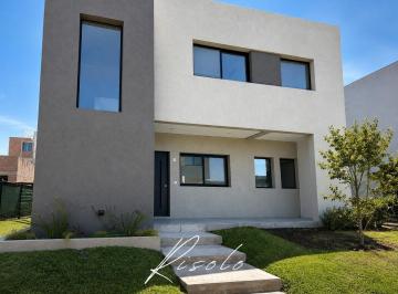Casa · 130m² · 4 Ambientes · 1 Cochera · A Estrenar - Townhouse - 3 Dorm. - Spring Park – Pilar