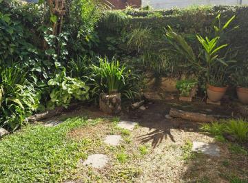 Casa de 5 ambientes, San Isidro · Triplex en Venta - Unico Condominio - 3 Dorm - Play - Jardin