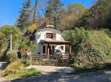 Casa · 130m² · 4 Ambientes · 1 Cochera · Venta Casa 3 Dorm Qcho Barrio Ñu Pora Rio Ceballos