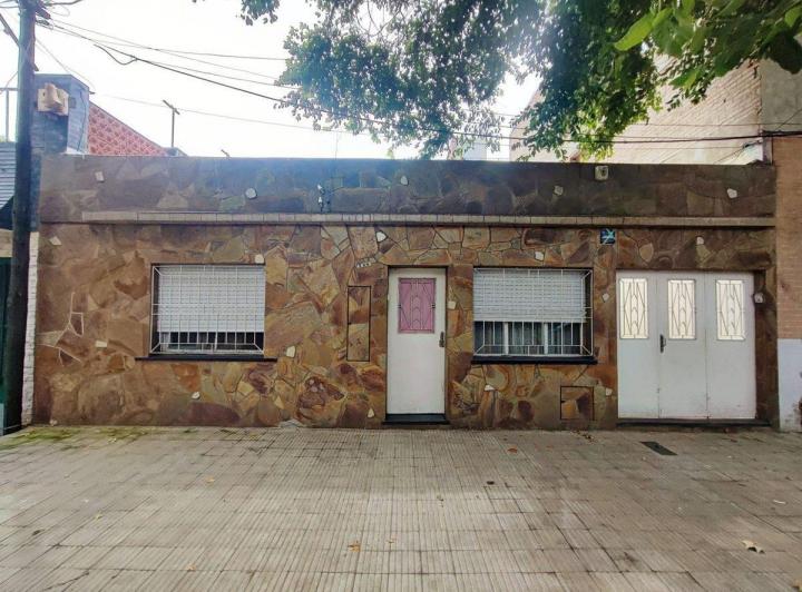 Casa · 146m² · 8 Ambientes