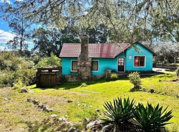 Casa · 180m² · 4 Ambientes · 2 Cocheras · Vendo o Permuto Casa en Villa Serrana