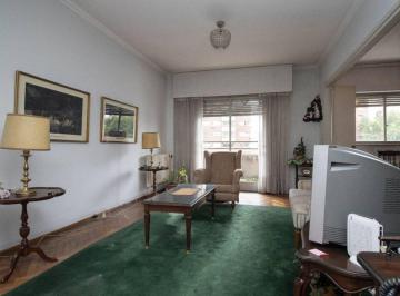 Departamento · 122m² · 5 Ambientes · Venta Apartamento 2 Dorm. Centro