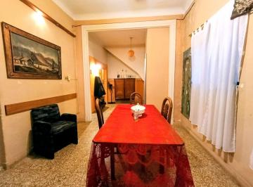 PH · 107m² · 5 Ambientes · Oportunidad Venta PH Multifamiliar Villa Luro!