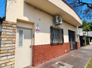 PH · 72m² · 3 Ambientes · PH de 3 Ambientes con Jardin y Terraza Propios