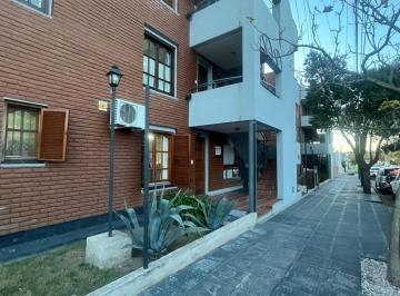 Departamento · 35m² · 1 Ambiente · Monoambiente en La Rioja 315 1º a