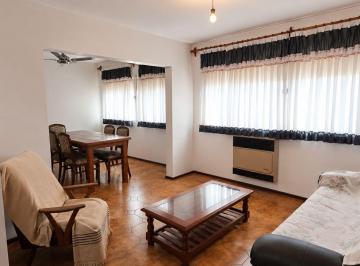 Departamento · 63m² · 4 Ambientes · Oportunidad! Venta Dpto 4 Ambientes! B° Nagera