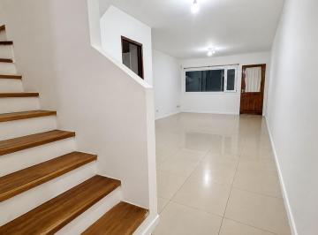 PH · 80m² · 3 Ambientes · Venta PH Amplio y Funcional | Chacra IV