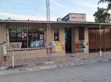 Casa · 168m² · 6 Ambientes · 1 Cochera · Casa B° 96 Viv, Zona Sur
