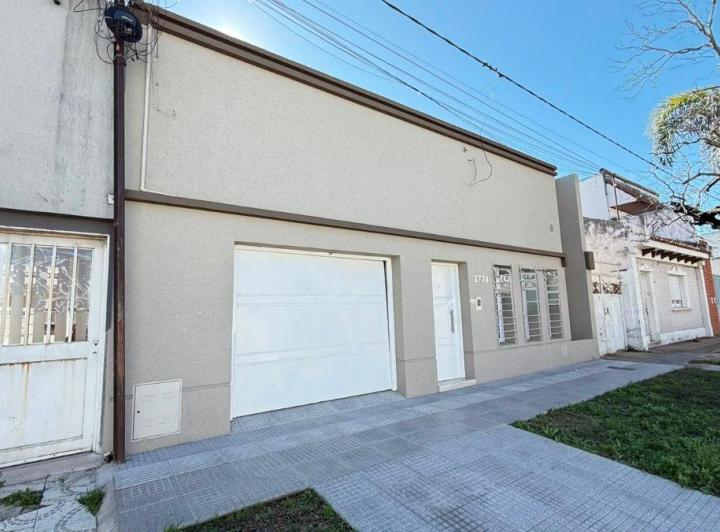 Casa · 112m² · 2 Ambientes · 1 Cochera