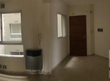 Departamento · 38m² · 2 Ambientes · La Rioja 260. Departamento en Alquiler