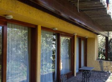 Casa · 630ha · 16 Ambientes · 3 Cocheras · Espectacular Casa en Venta en Villa Allende! - Facilidades