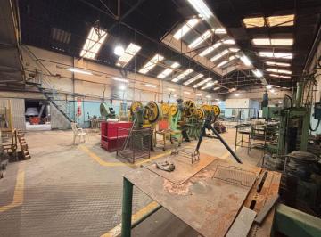 Bodega-Galpón de 2 ambientes, La Matanza · Alquiler - Nave Industrial 1.100 m² Planta + 200 m² Entrepiso - Lomas del Mirador, a m Prov Unidas