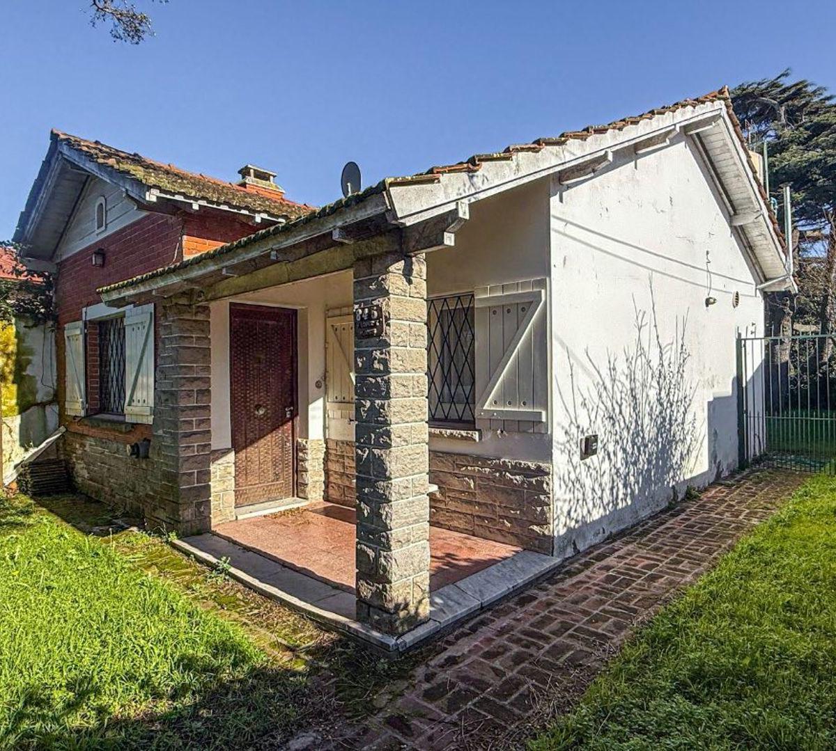 Casa 3 amb a reciclar en Parque Luro