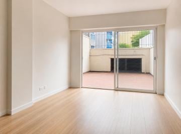 Departamento de 2 ambientes, Barrio Norte · “único en La Zona: 2 Ambientes con Gran Patio Propio en Recoleta”